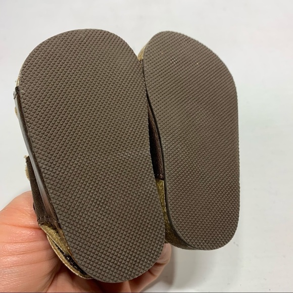 Old navy baby sandals - Picture 4 of 4